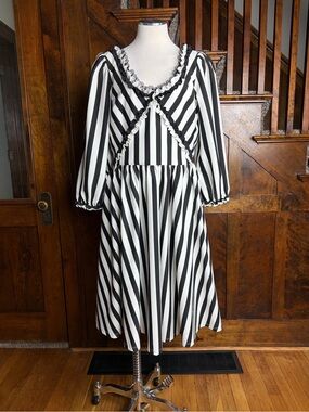 La Femme en Noir Sleepy Hollow Katrina  Striped Gothic Dress NWT XL Puff Sleeve